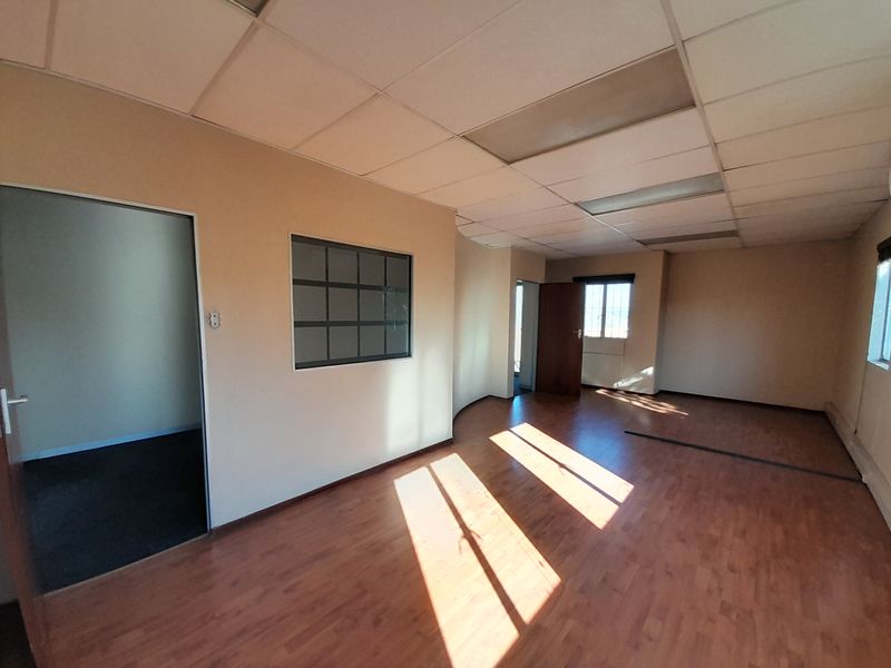 Well Positioned Office Space for Growing Businesses in Randjespark - Photo 10