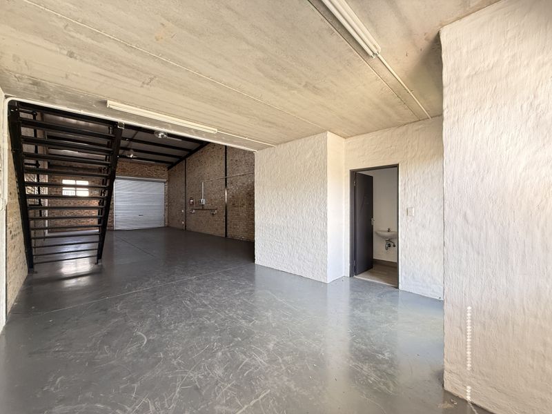AAA-Grade Industrial Space To Let in The Worksheds Industrial Park - Photo 3