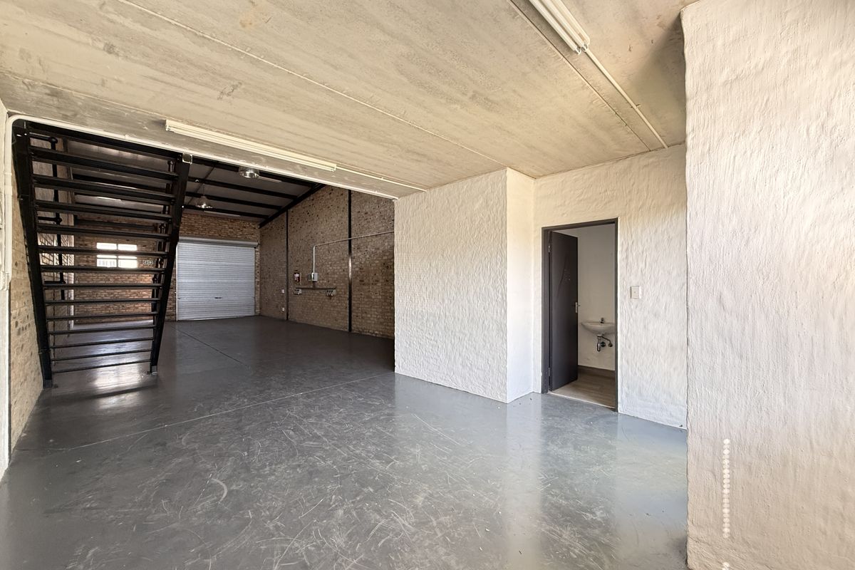 AAA-Grade Industrial Space To Let in The Worksheds Industrial Park - Photo 3