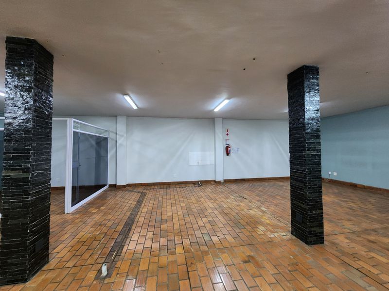 160m2 Ground Floor Retail Space with Roller Shutter Door Access To Let in Koedoespoort - Photo 3