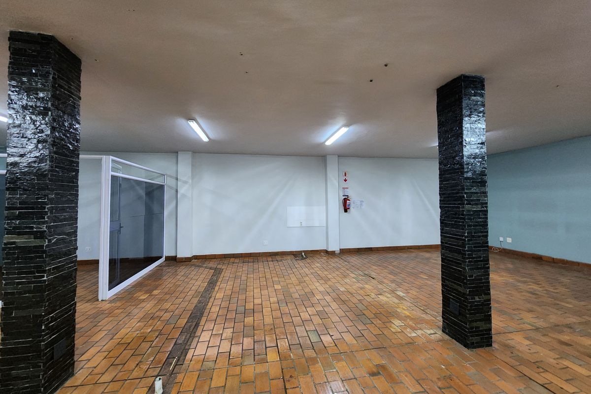 160m2 Ground Floor Retail Space with Roller Shutter Door Access To Let in Koedoespoort - Photo 3