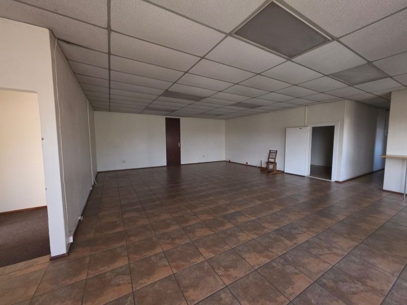 High-Visibility Office Space on Rondebult Road - Photo 3