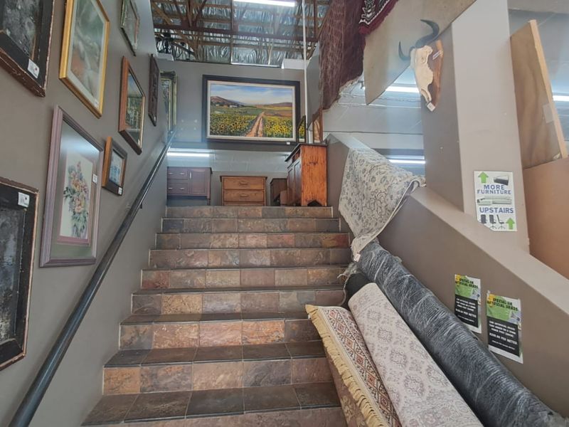 1000m2 Retail for sale in Centurion - Photo 3