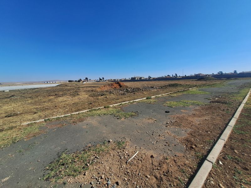 Prime Commercial Stand Opportunity - Photo 3