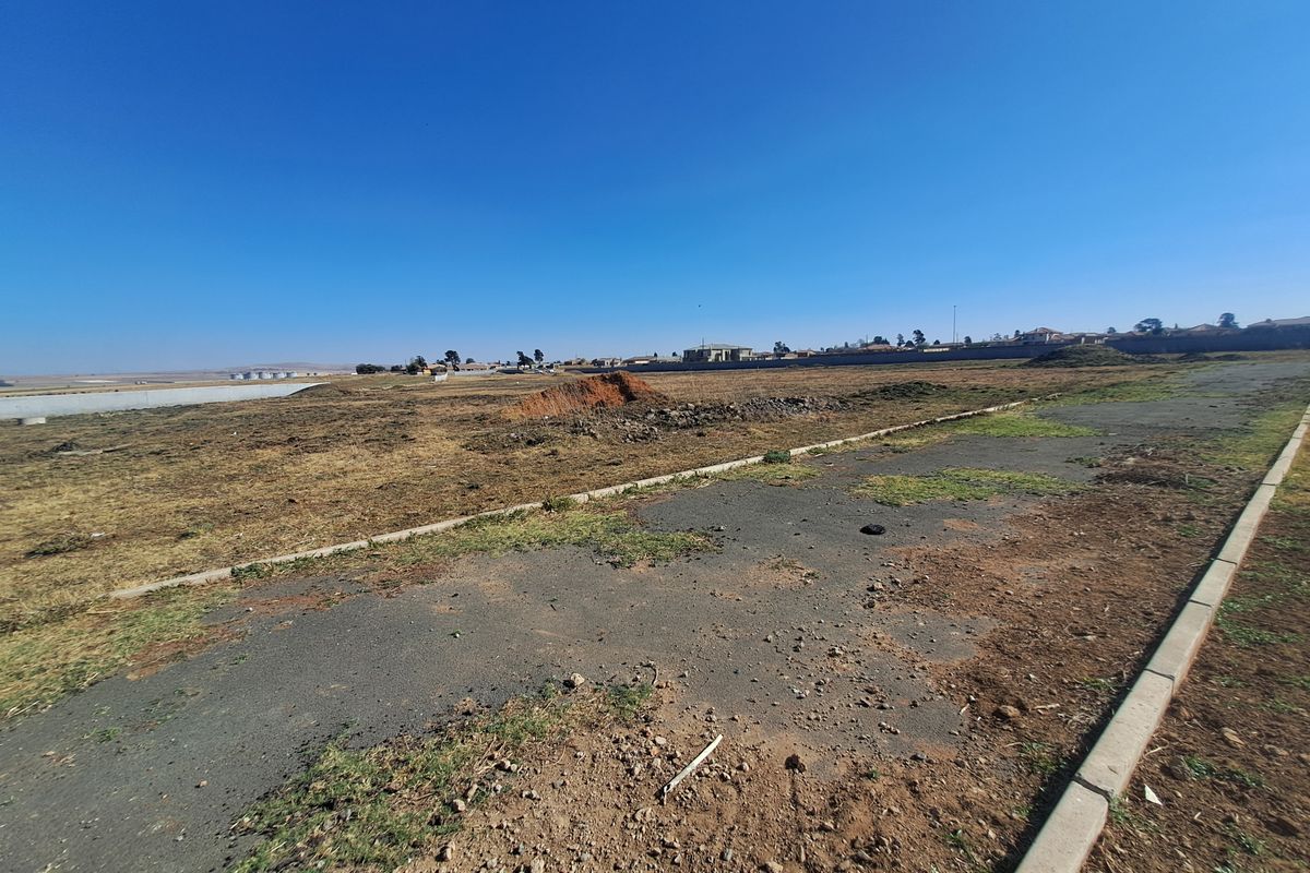 Prime Commercial Stand Opportunity - Photo 3