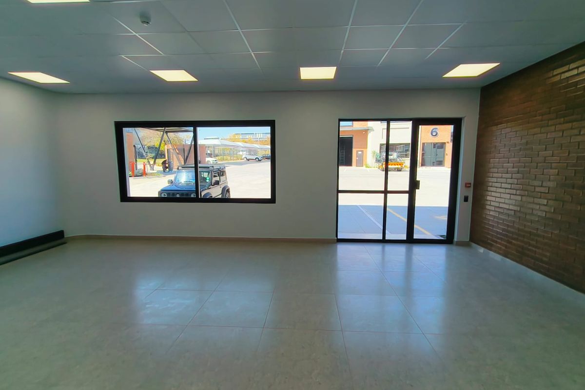 High-Exposure 1,057m2 Warehouse To Let in Secure Samrand Industrial Node - Photo 5