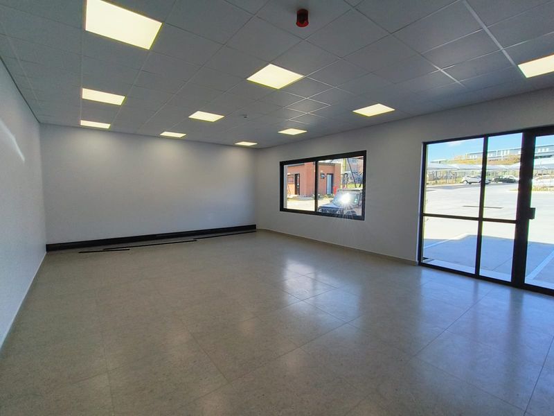 High-Exposure 1,057m2 Warehouse To Let in Secure Samrand Industrial Node - Photo 4