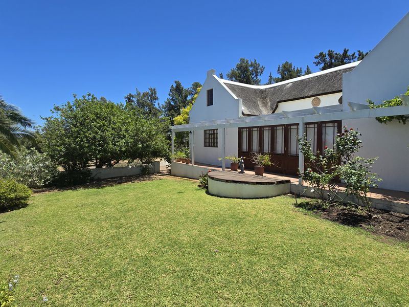 Versatile smallholding outside Wellington for sale - Photo 2