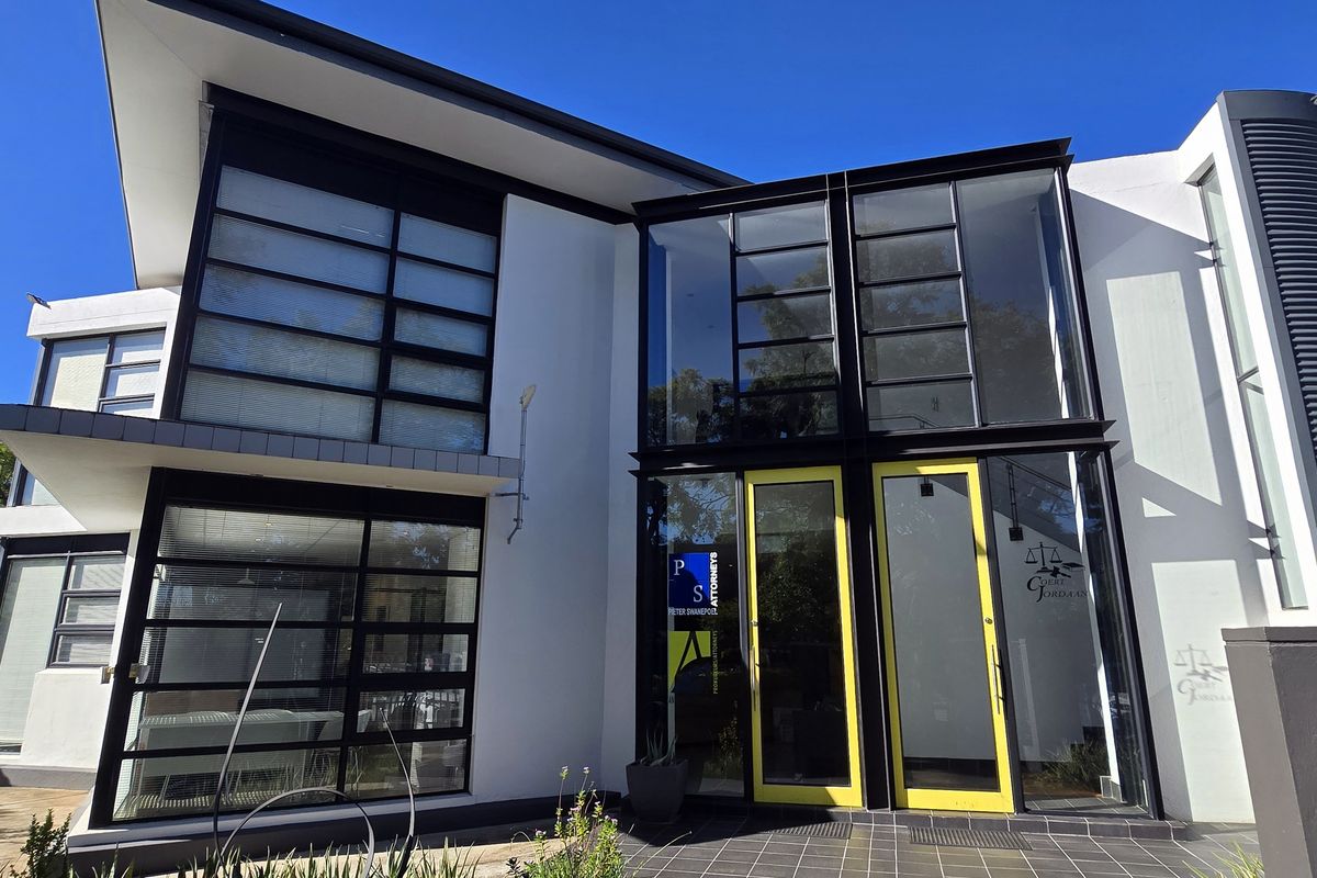 Prime visible office space to let - Sonheuwel-Nelspruit with well established business in the area - Photo 2