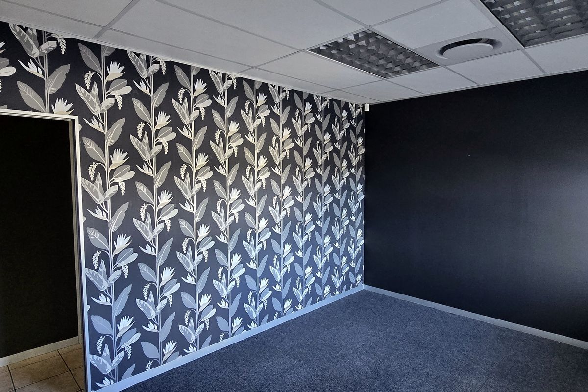 Prime visible office space to let - Sonheuwel-Nelspruit with well established business in the area - Photo 5