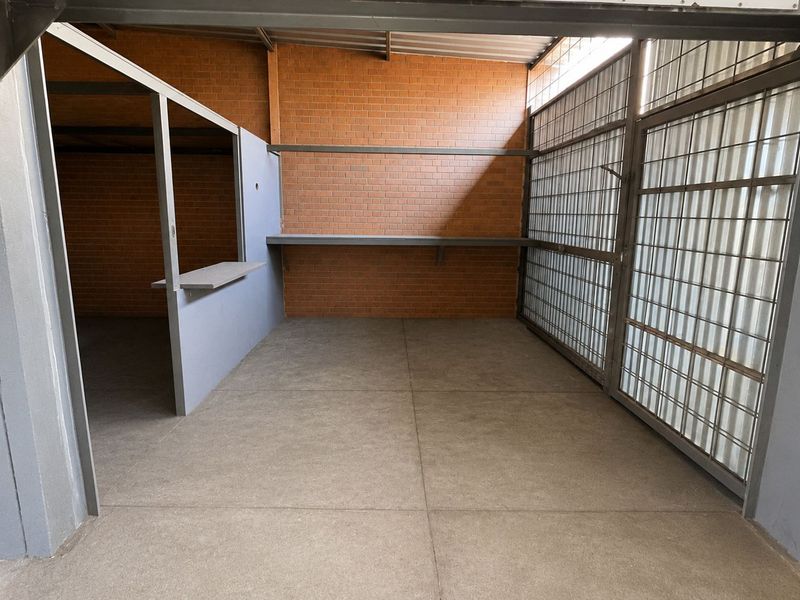 Hassle-Free Workshop Space - Photo 3