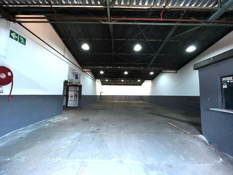Hassle-Free Workshop Space - Photo 5