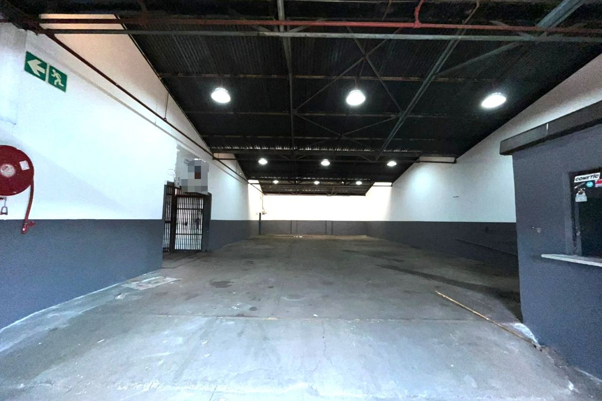 Hassle-Free Workshop Space - Photo 5