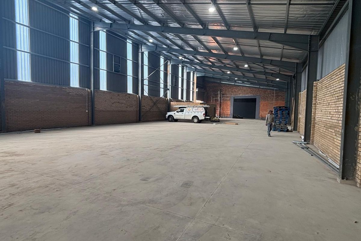 2250sqm Warehouse for Rent in Willowton, Pmb at R123750-00 per month plus Vat - Photo 5