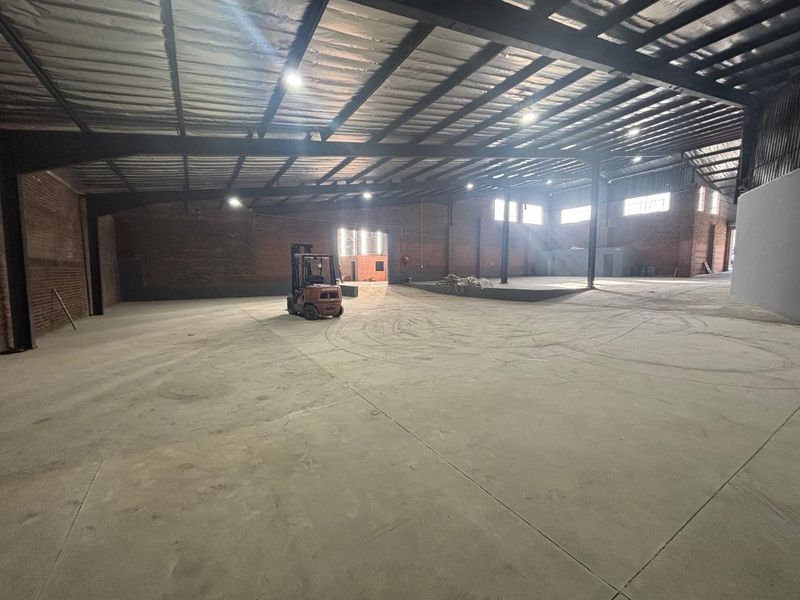 2250sqm Warehouse for Rent in Willowton, Pmb at R123750-00 per month plus Vat - Photo 9