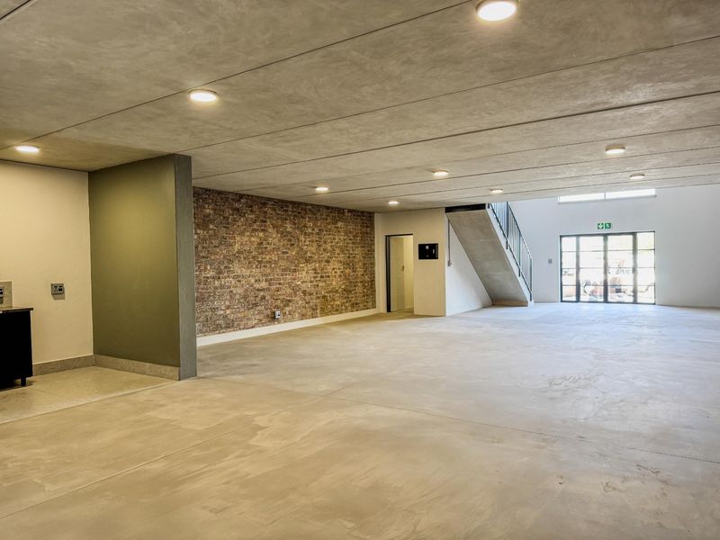Modern Loft-Style Warehouse To Let in Midrand’s Dynamic Innovation Hub - Photo 2