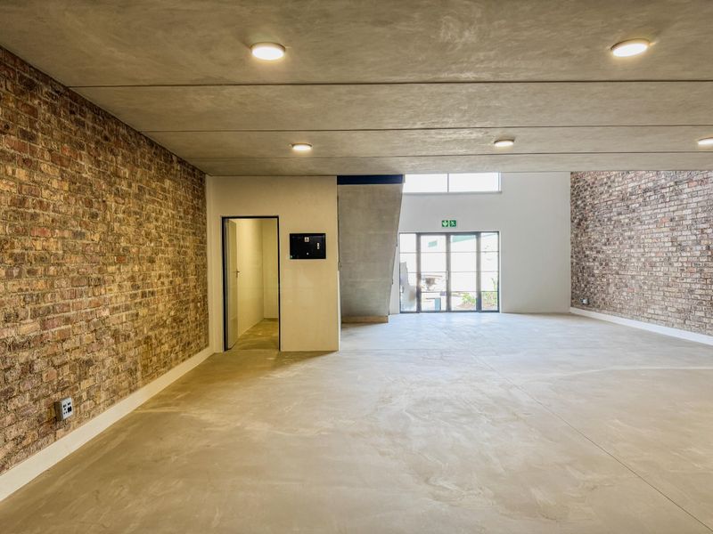 Prime 340m2 Industrial Warehouse To Let in Midrand’s Growing Industrial Corridor - Photo 7
