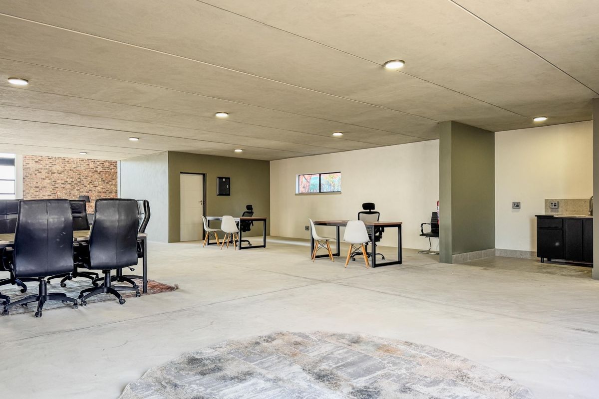 Prime 340m2 Industrial Warehouse To Let in Midrand’s Growing Industrial Corridor - Photo 5