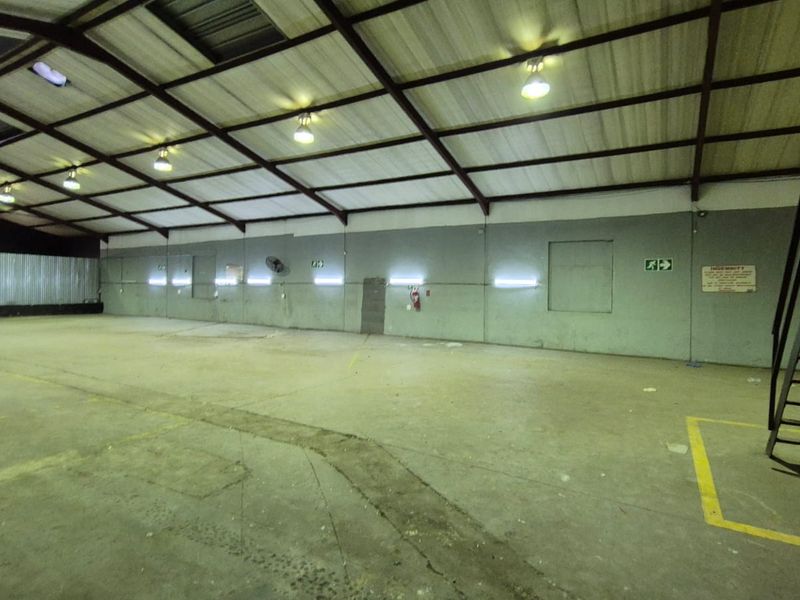 High-Performance 1,015m2 Freehold Industrial Warehouse To Let in Silverton - Photo 6