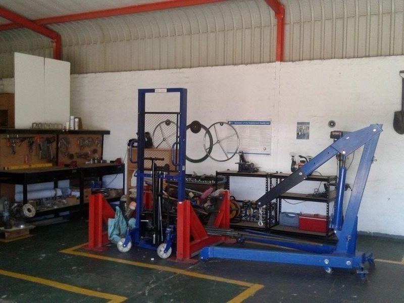 Industrial Stand - Photo 9