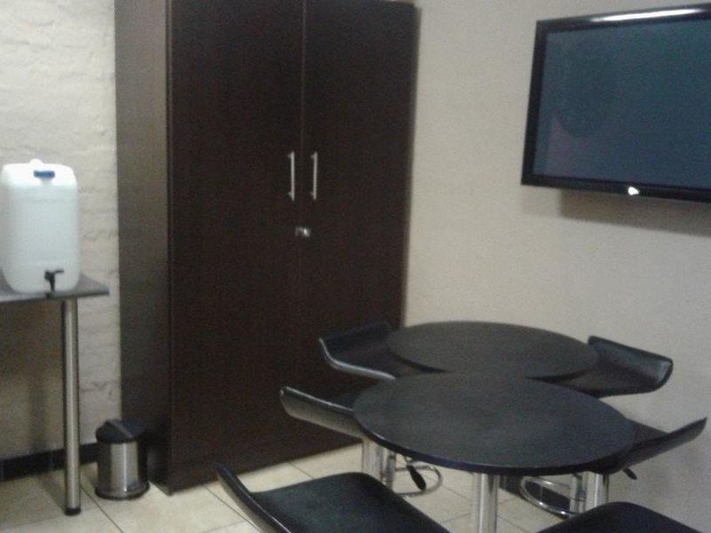 Industrial Stand - Photo 4