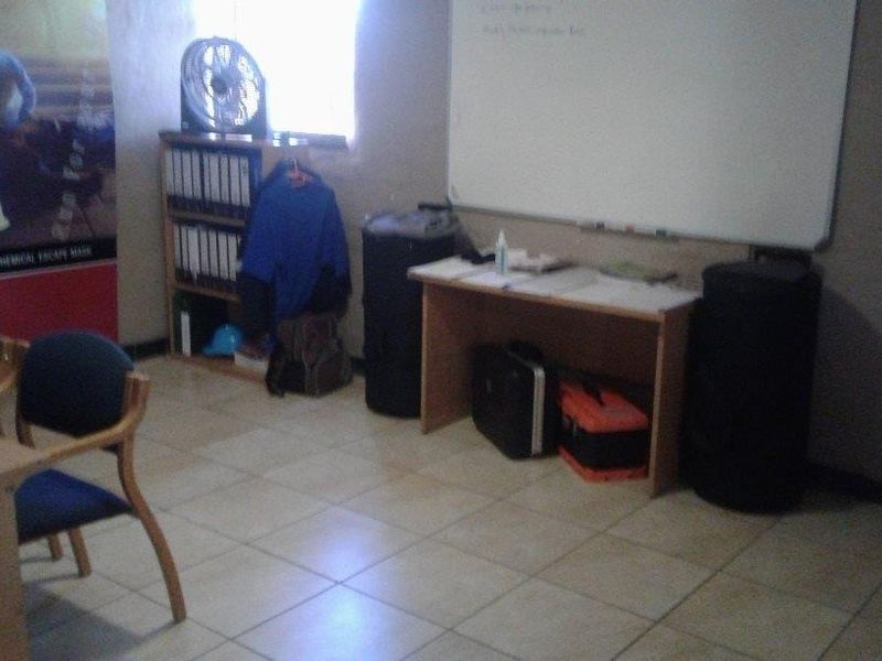 Industrial Stand - Photo 5