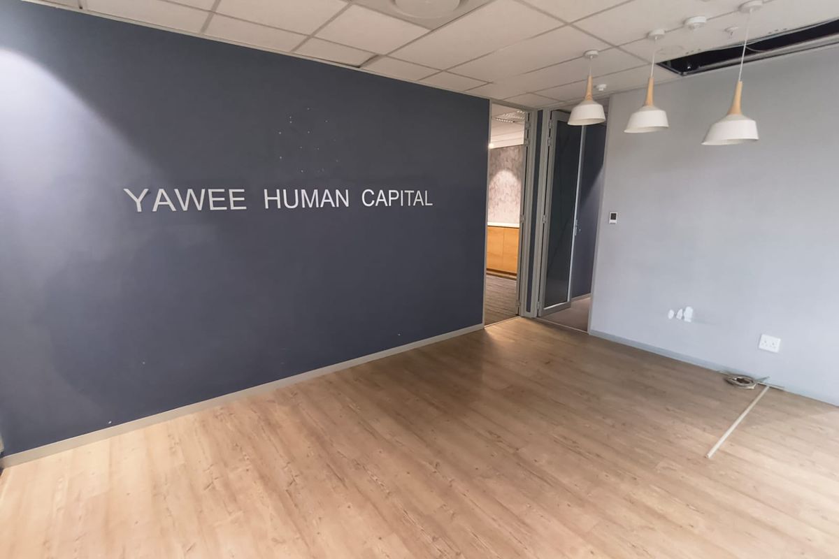 LANDMARK P-GRADE 11400M2 OFFICE SPACE FOR SALE IN CENTURION CBD - Photo 3
