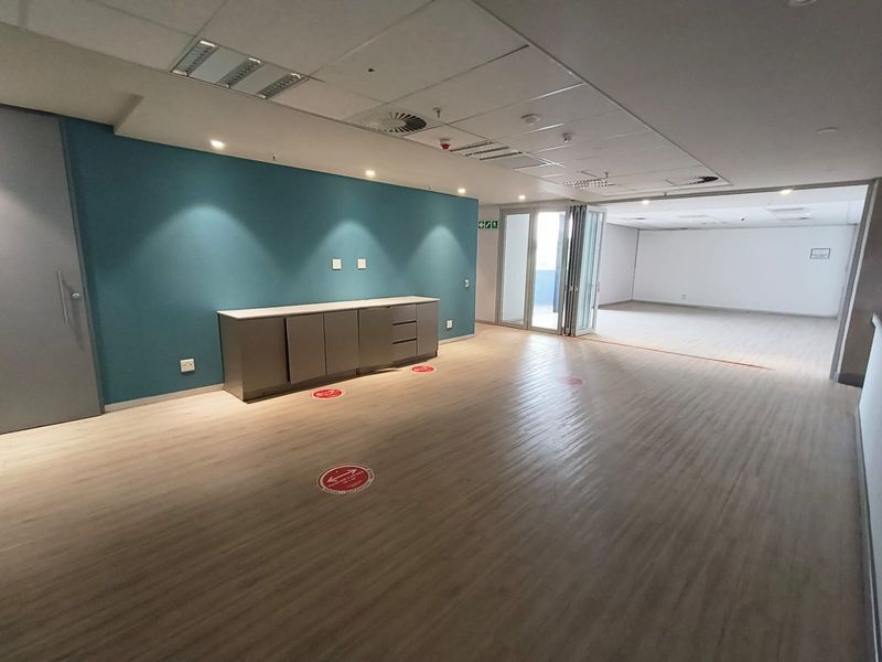LANDMARK P-GRADE 11400M2 OFFICE SPACE FOR SALE IN CENTURION CBD - Photo 7