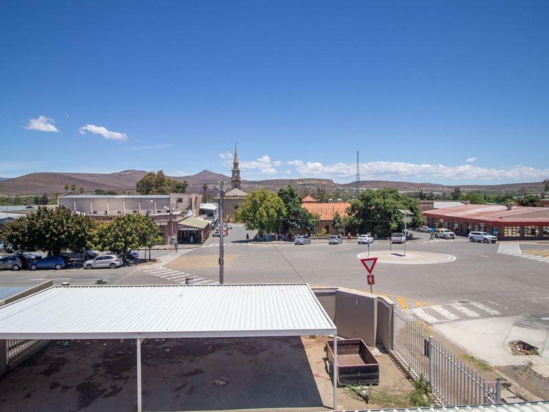 Opportunity Not to Be Missed: Prime Office Space in Cradock's Business Hub - Photo 2