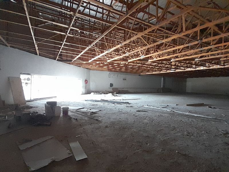 Flagship Retail Opportunity at the Gateway to The Local @ Kyalami - Photo 10