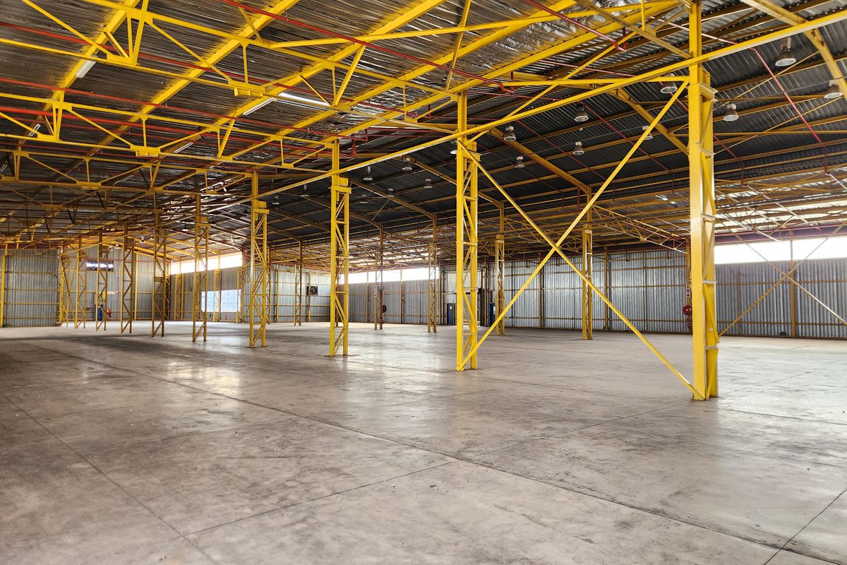 5,990m2 A-Grade Warehouse To Let in Rosslyn, Prime Automotive & Logistics Hub - Photo 5