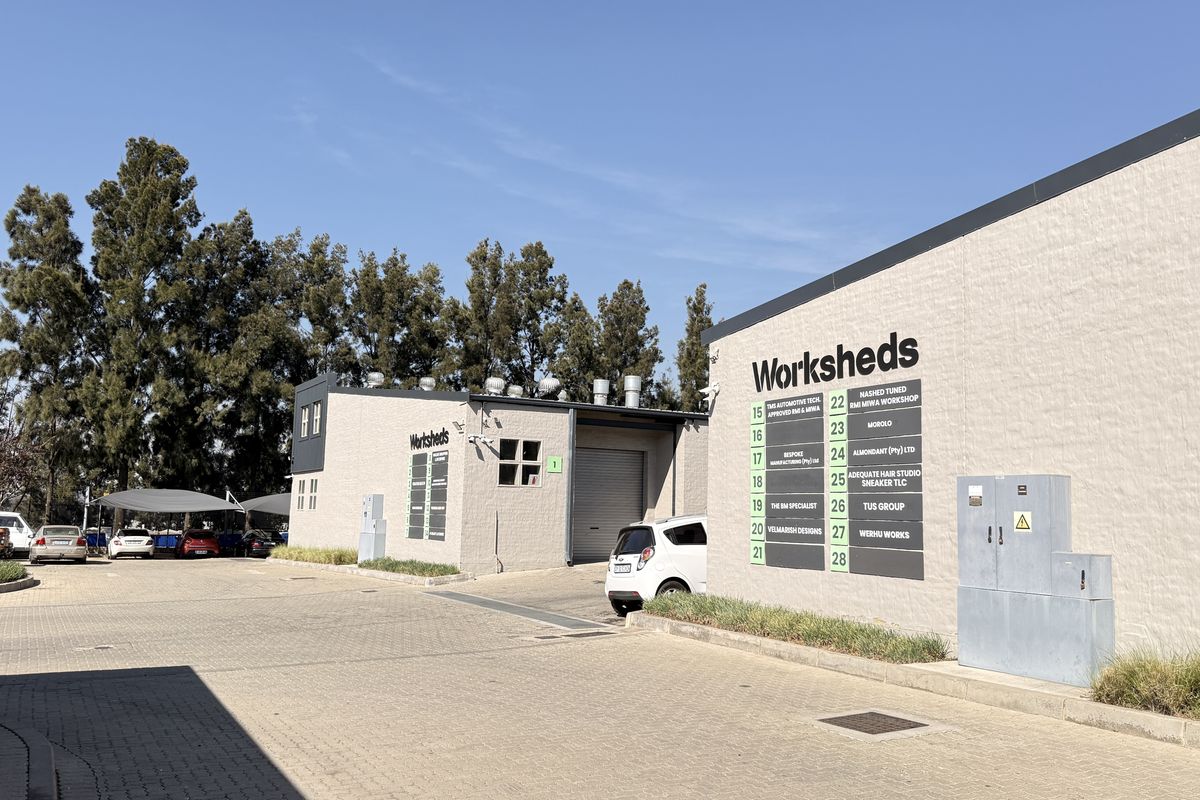 140m2 AAA-Grade Warehouse To Let in Worksheds Industrial Park - Photo 3