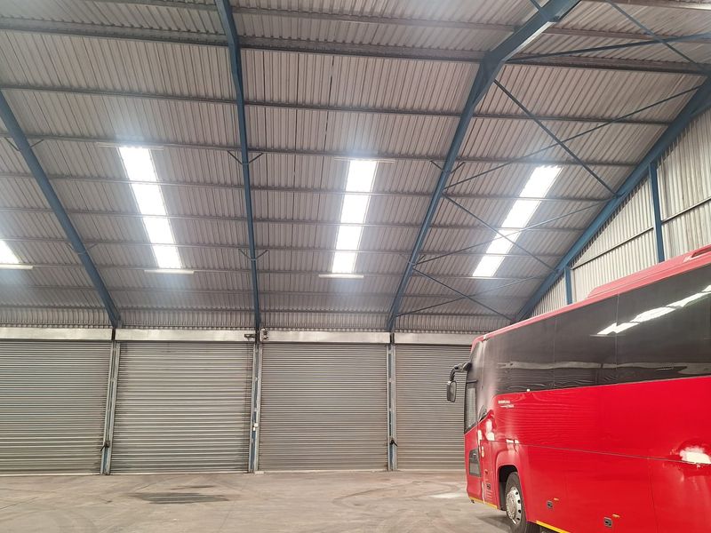 Commercial Property To Let - Photo 6