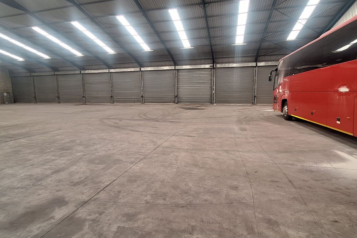 Commercial Property To Let - Photo 4
