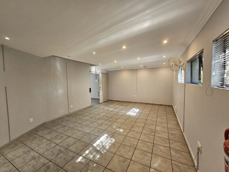 To Let- Small Office Space Wierda Park Cenurion - Photo 7
