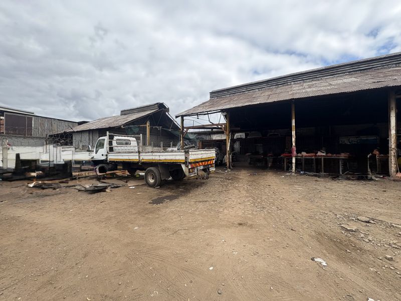 Industrial Property For Sale in Silverton Prime Location and Main Road - Photo 9