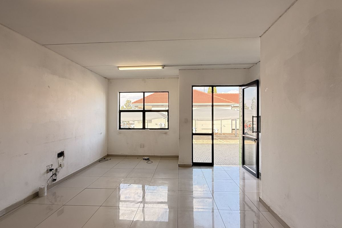 Strategically Located Industrial Space for Logistics and Service Operators - Photo 4