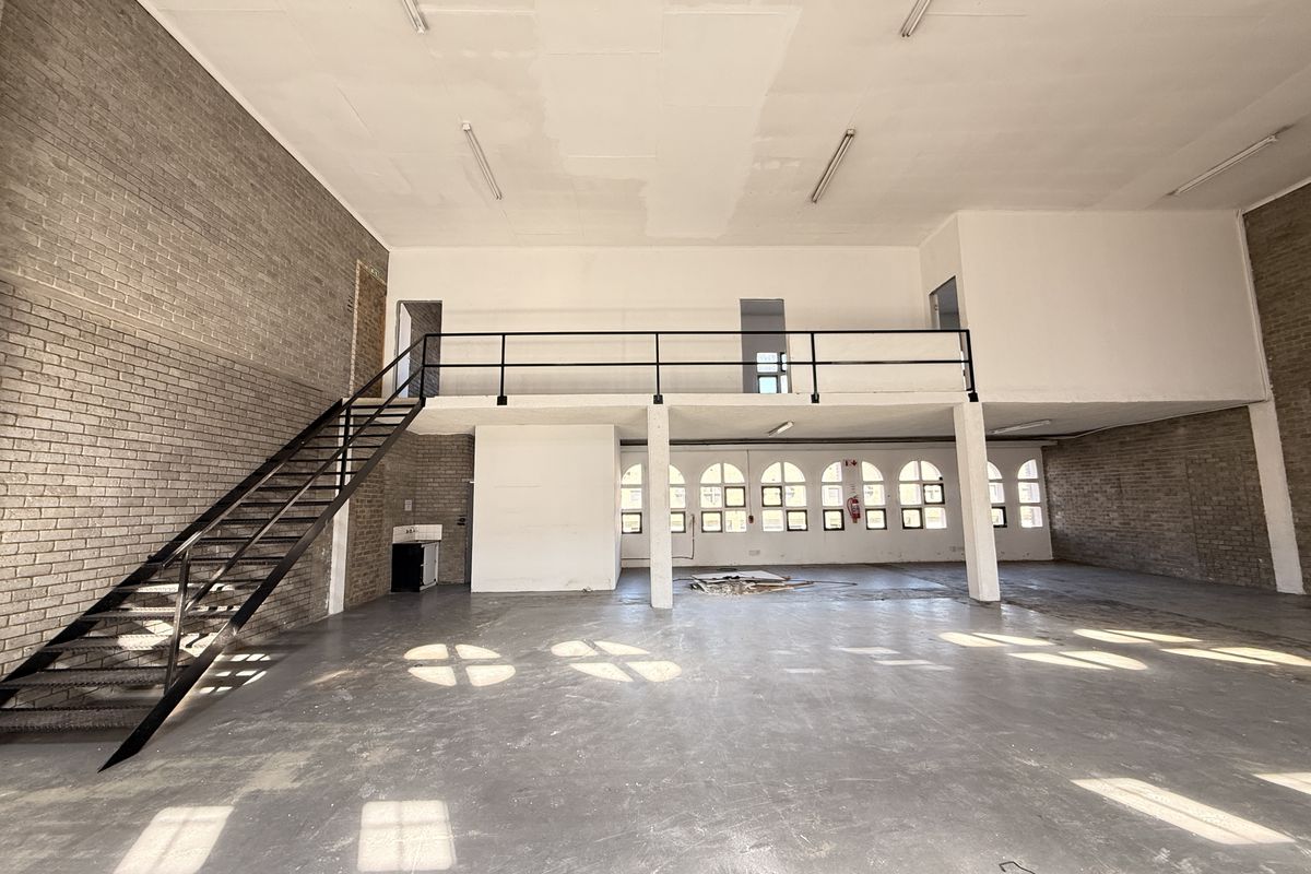 305m2 Warehouse in Halfway House Offering Strategic Midrand Access and Secure Business Operations - Photo 5