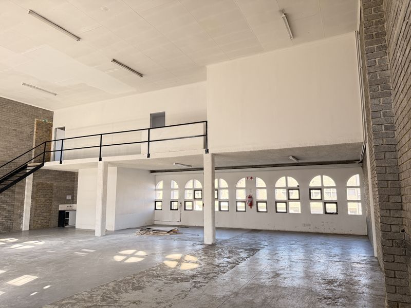 305m2 Warehouse in Halfway House Offering Strategic Midrand Access and Secure Business Operations - Photo 7