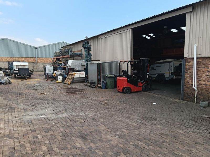 A State of the Art industrial property for those with big plans. - Photo 6
