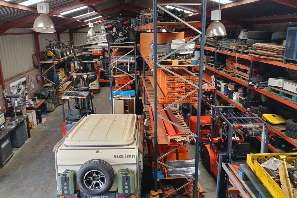 A State of the Art industrial property for those with big plans. - Photo 2