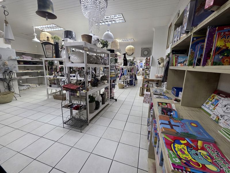 Well-Established Gift Shop for Sale in the Heart of Struisbaai - Photo 8
