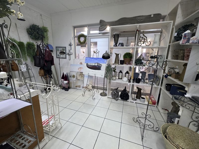Well-Established Gift Shop for Sale in the Heart of Struisbaai - Photo 6