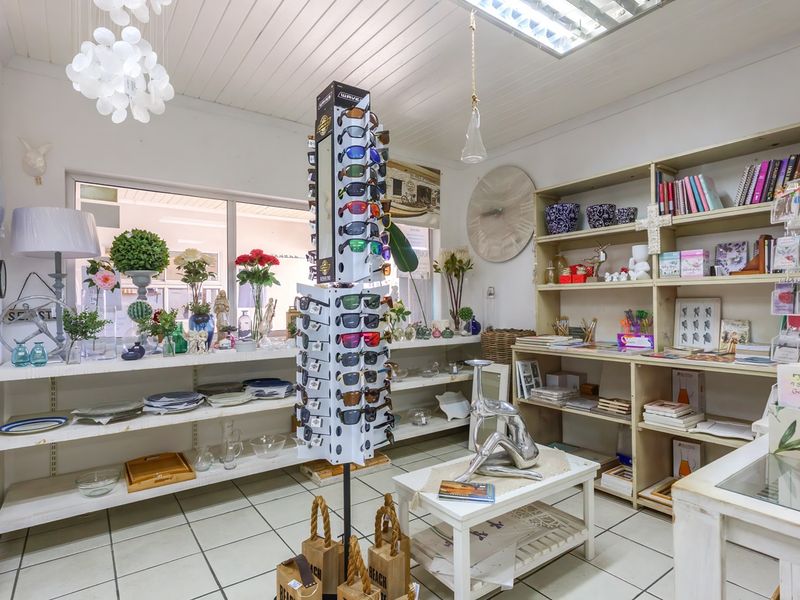 Well-Established Gift Shop for Sale in the Heart of Struisbaai - Photo 3
