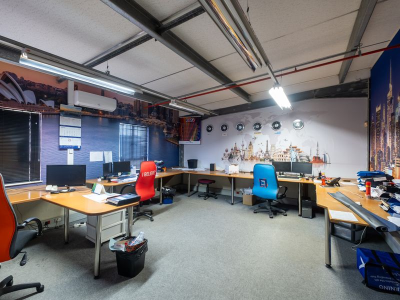 PRIME INDUSTRIAL INVESTMENT OPPORTUNITY – BRICKFIELD, DURBAN - Photo 5