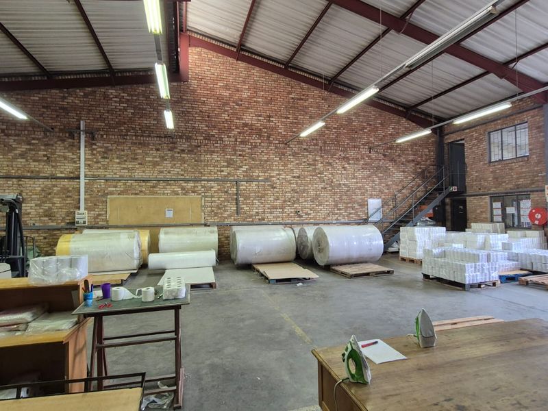 Strategic 350m2 Warehouse To Let in Samcor Park's High-Demand Industrial Node - Photo 9