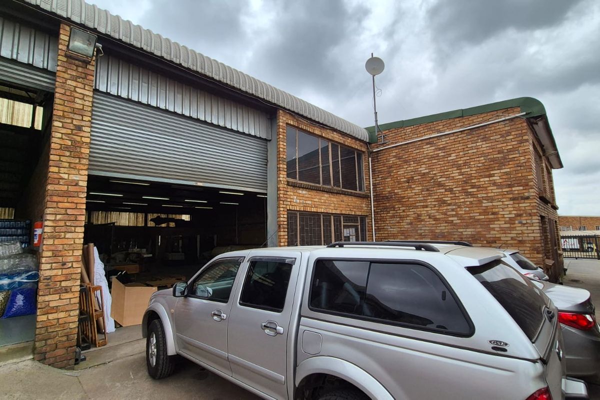Strategic 350m2 Warehouse To Let in Samcor Park's High-Demand Industrial Node - Photo 2