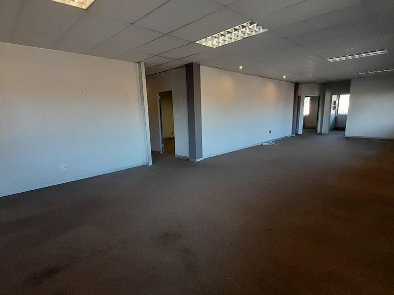 Functional Ground Floor Office in a Prime Pretoria East Business Location - Photo 10