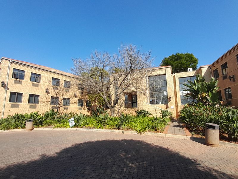 Functional Ground Floor Office in a Prime Pretoria East Business Location - Photo 1