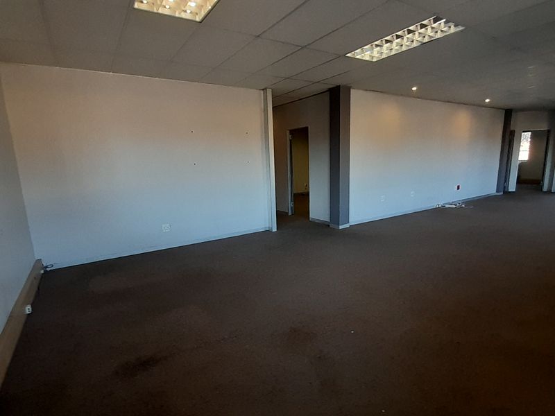 Functional Ground Floor Office in a Prime Pretoria East Business Location - Photo 9